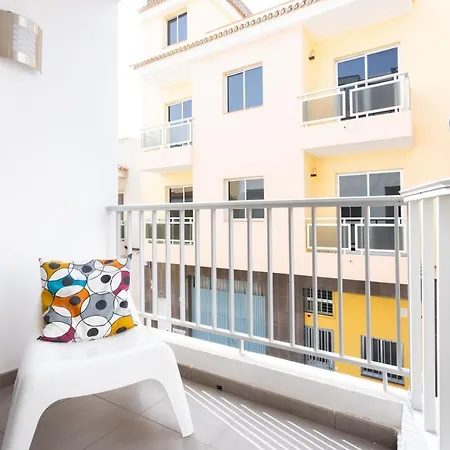 Live Arona Callao Right Apartament